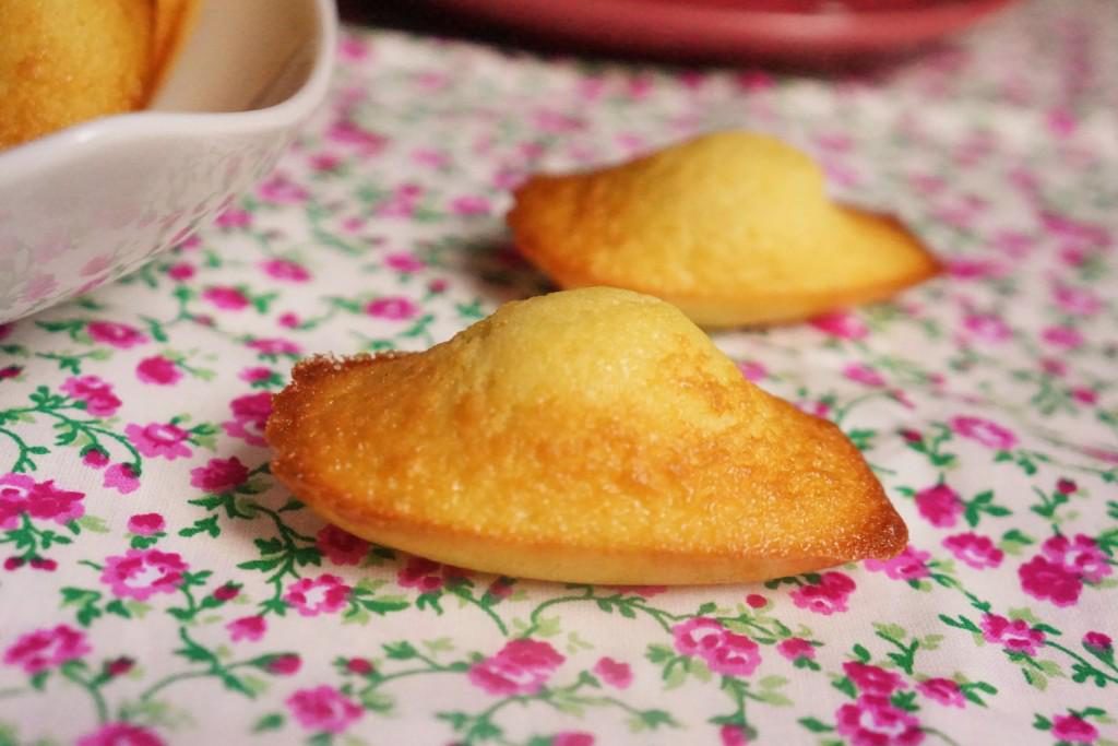 madeleines bosse toque et tablier