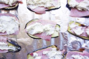 https://www.victoire-scalabre-nutritionniste.com/wp-content/uploads/2016/07/roules-aubergines-toque-et-tablier-3.jpg