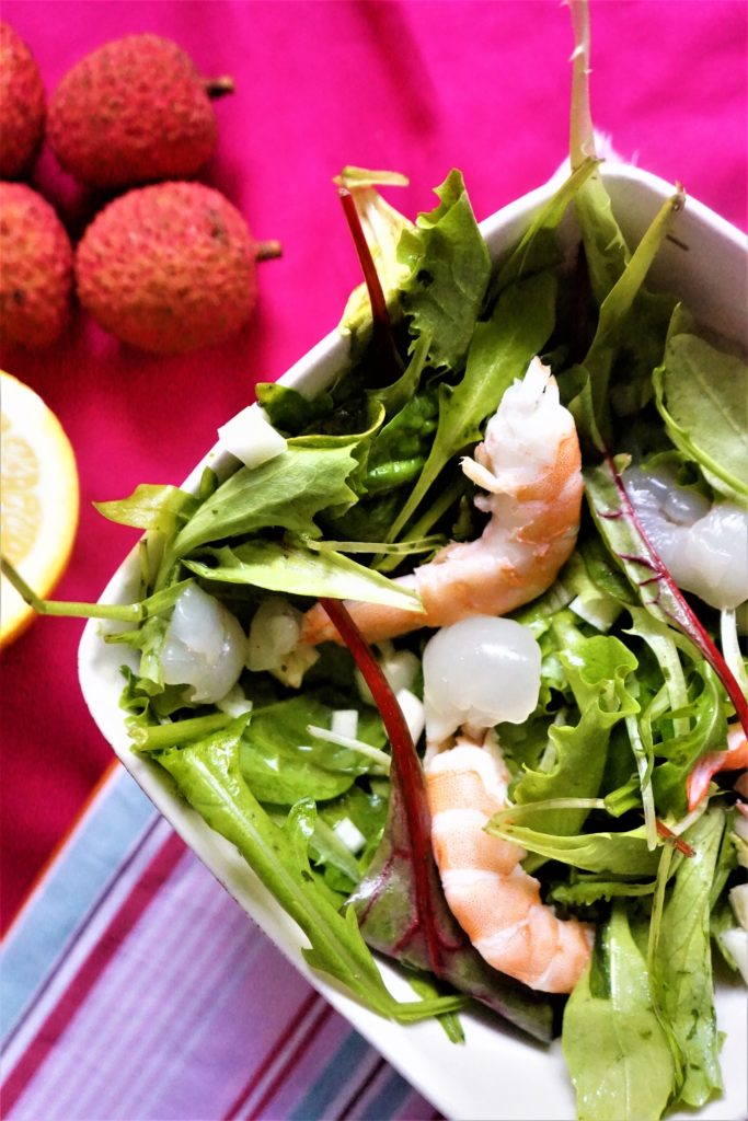 salade de jeunes pousses litchi crevettes toque et tablier